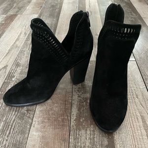 Vince Camuto Fileana Split Shaft Suede Bootie in Black, size 8M